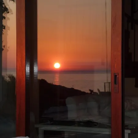 Playa De Alemanes 度假村 3*